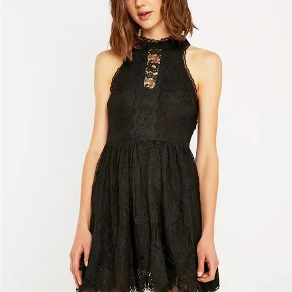 chinese dress ladies Tabby Lace Mini in Black Small